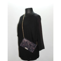 Czarna tunika z lampasem błyszczącym czerwoną niteczką